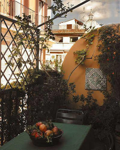 B&B Casa De Luca A Campo De Fiori Рим Екстер'єр фото